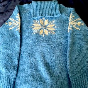 Women’s Infinity Maternity Snowflake Turtleneck Sweater, Size L, Blue